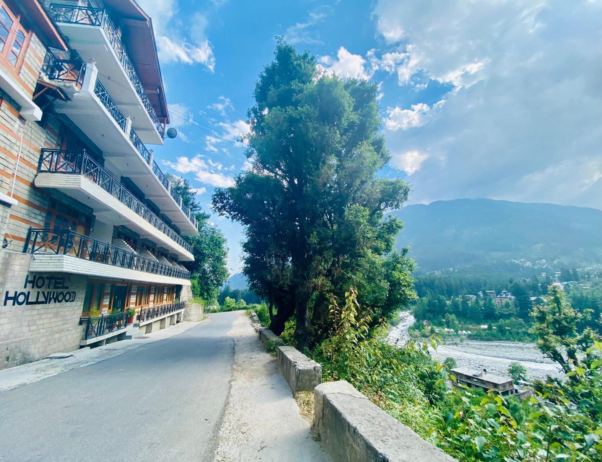 Hotel Hollywood Manali - Scenic River & Mountain View With Premium Rooms Εξωτερικό φωτογραφία