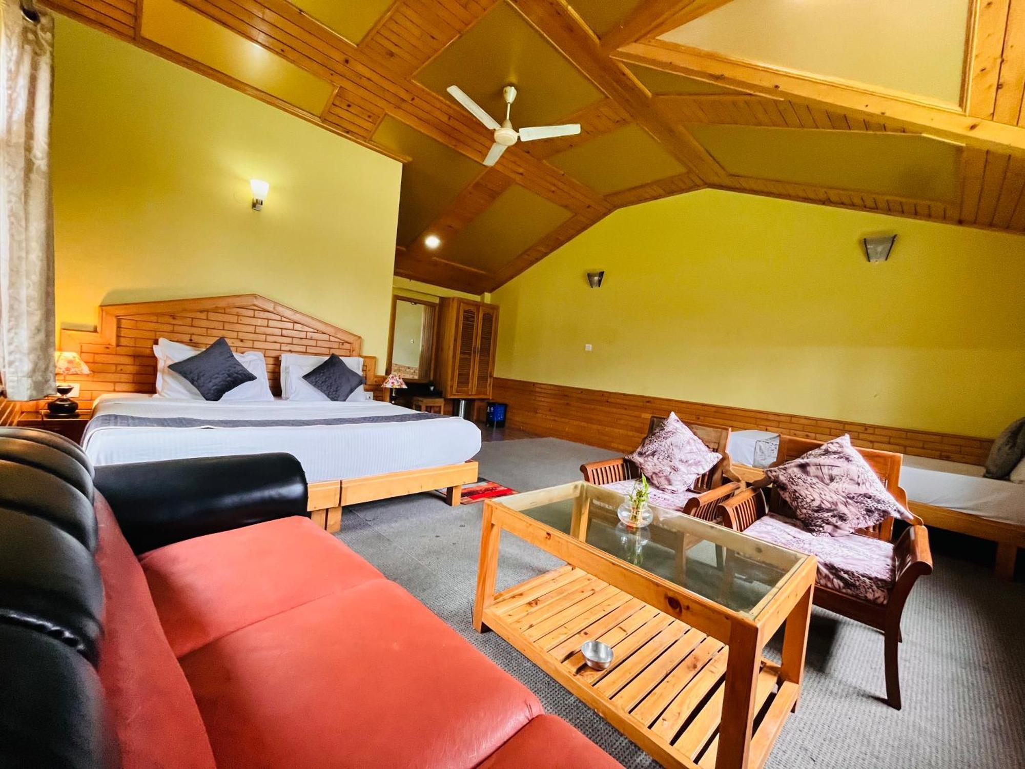 Hotel Hollywood Manali - Scenic River & Mountain View With Premium Rooms Εξωτερικό φωτογραφία
