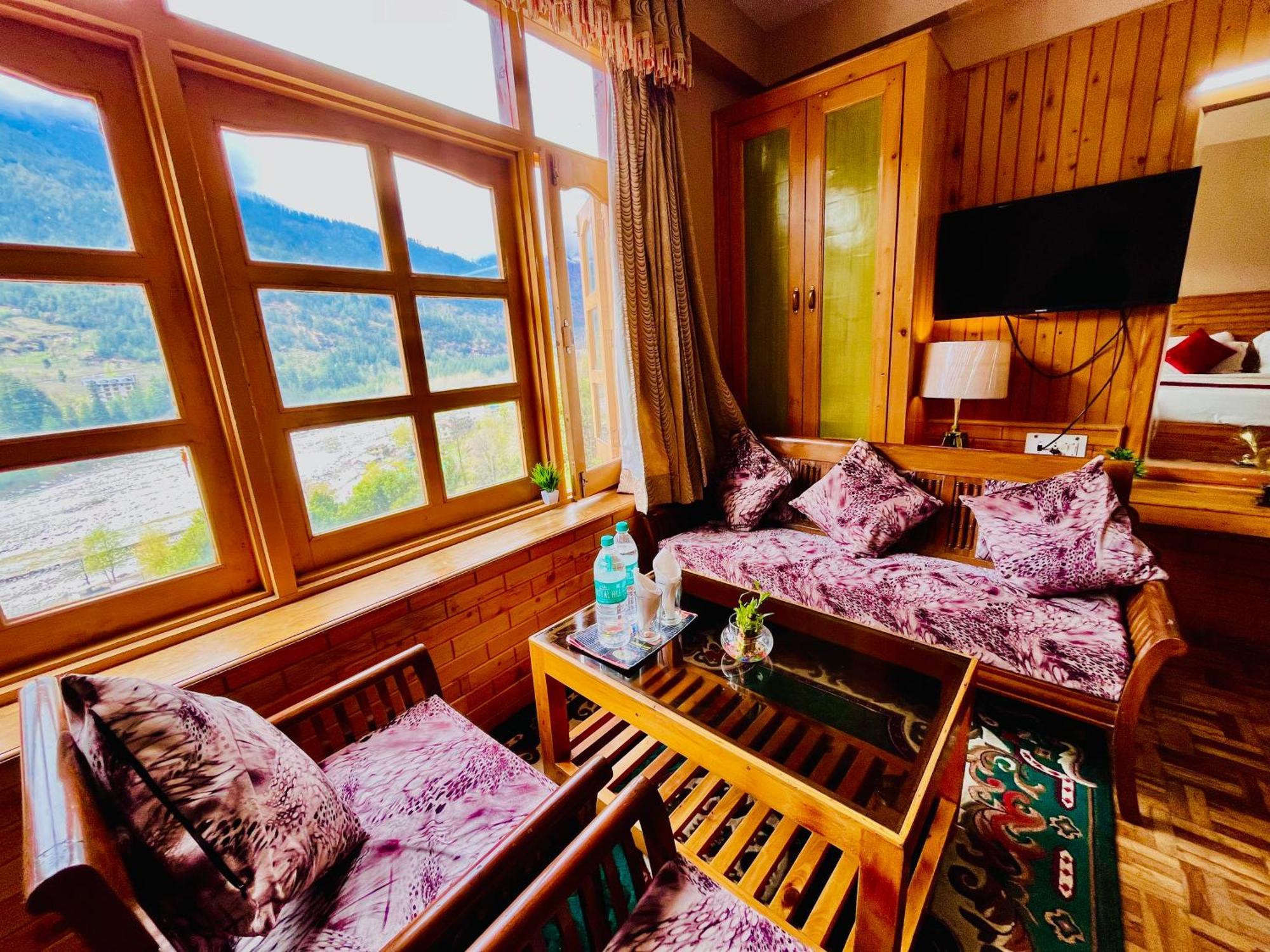 Hotel Hollywood Manali - Scenic River & Mountain View With Premium Rooms Εξωτερικό φωτογραφία