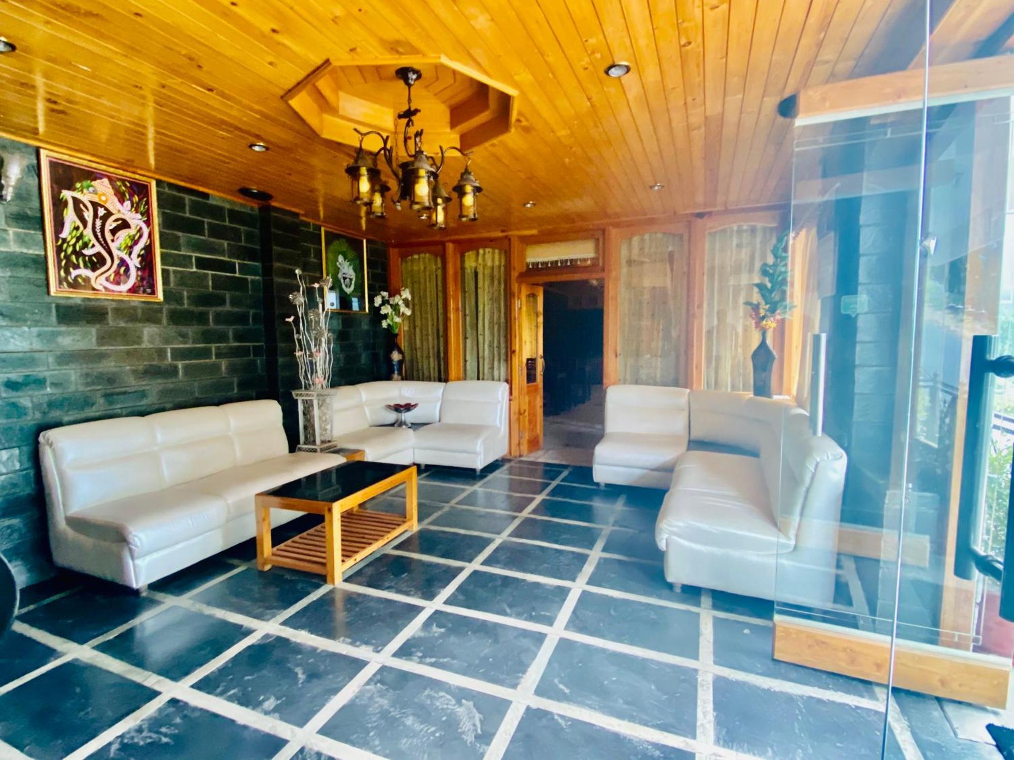 Hotel Hollywood Manali - Scenic River & Mountain View With Premium Rooms Εξωτερικό φωτογραφία