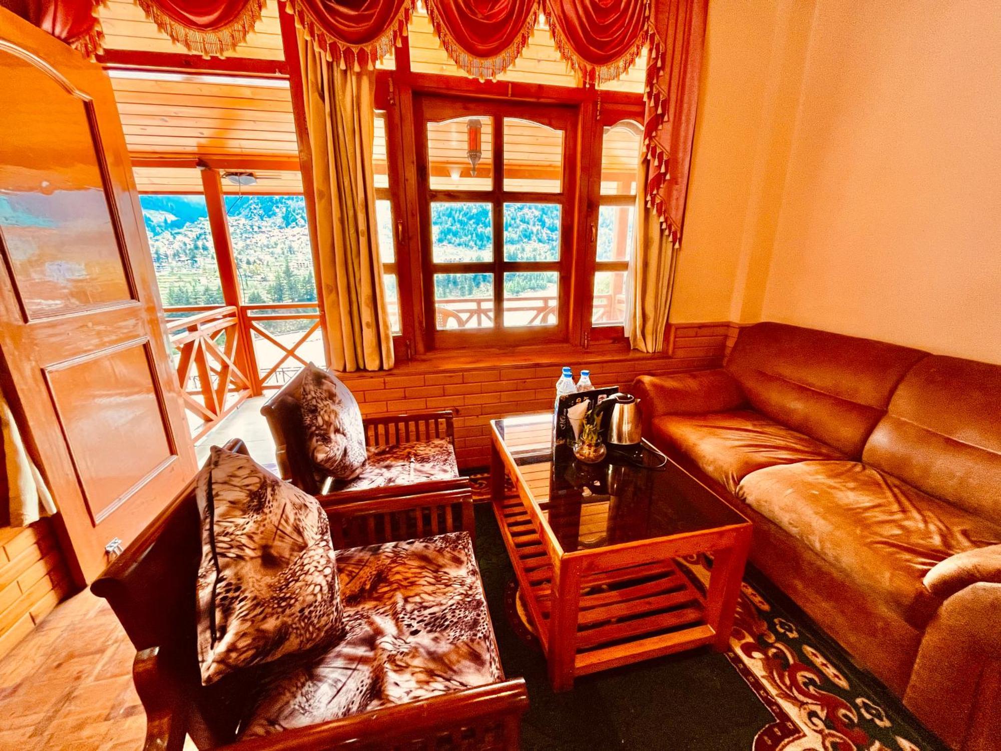 Hotel Hollywood Manali - Scenic River & Mountain View With Premium Rooms Εξωτερικό φωτογραφία