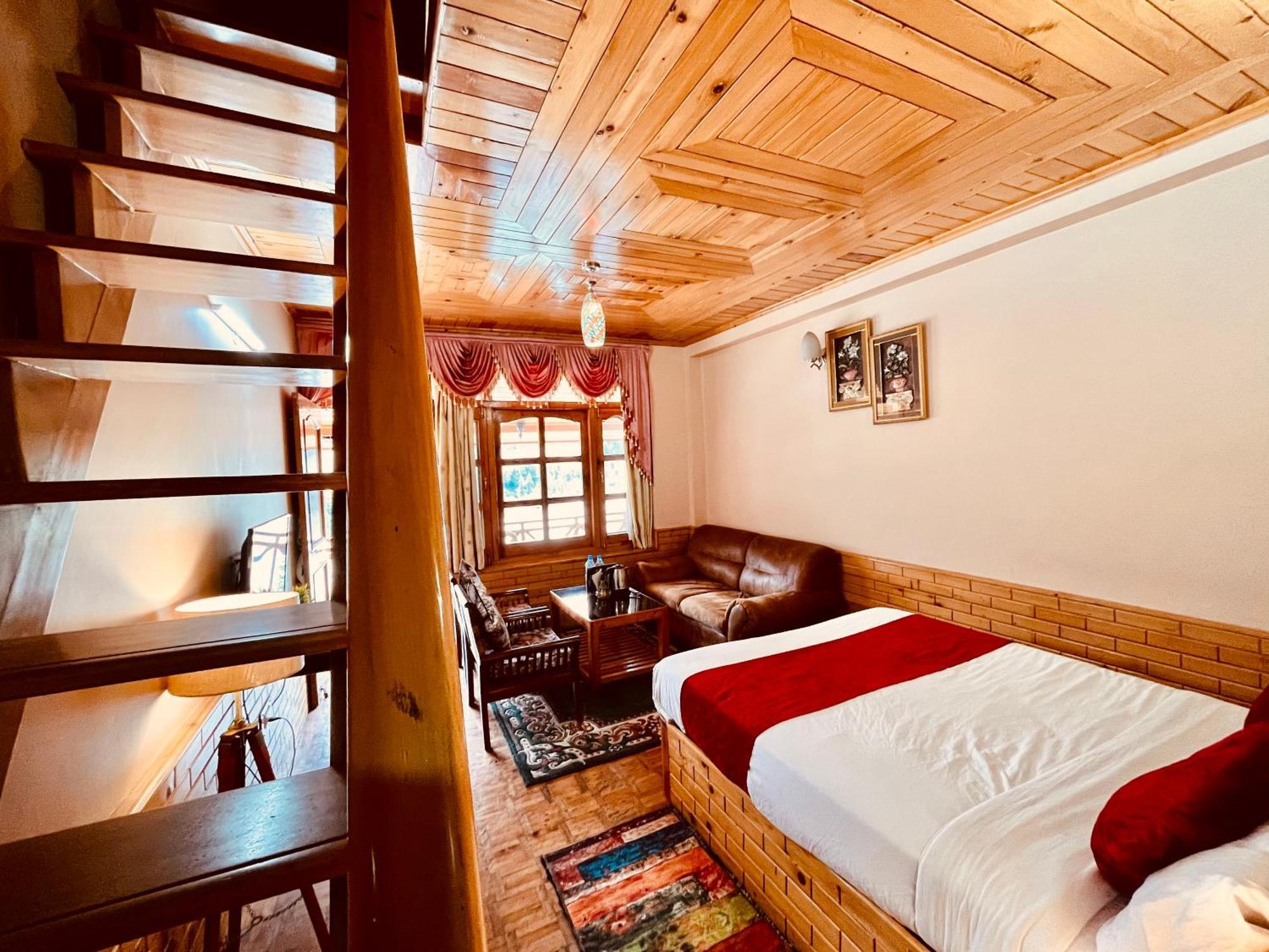 Hotel Hollywood Manali - Scenic River & Mountain View With Premium Rooms Εξωτερικό φωτογραφία