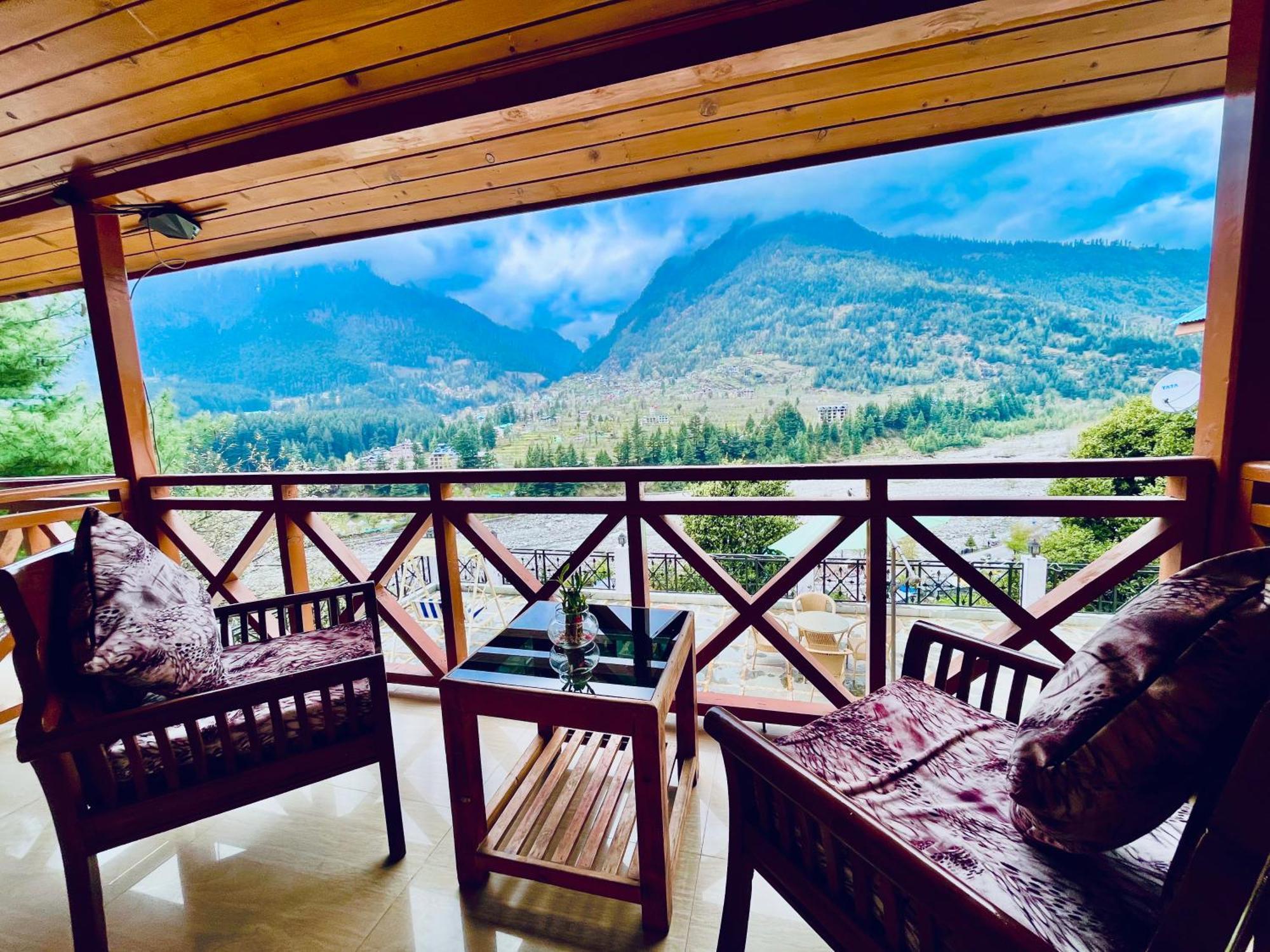 Hotel Hollywood Manali - Scenic River & Mountain View With Premium Rooms Εξωτερικό φωτογραφία